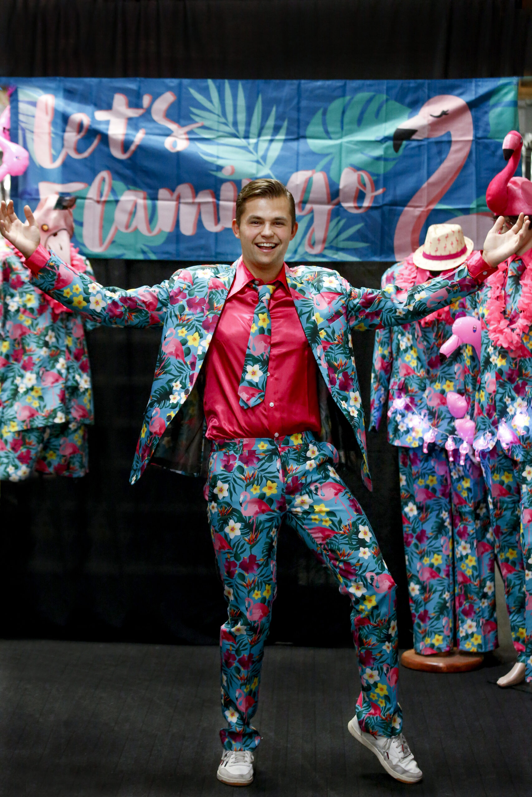 Zeebrasem lanthaan Opblazen Zomer carnaval Flamingo kostuum heren | Fop en Feestwinkel